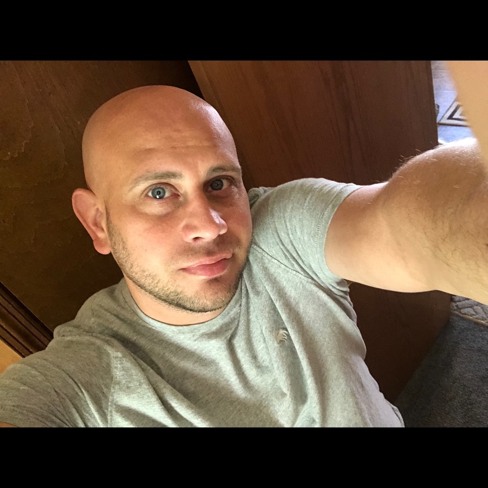 Meet your Posher, Lloyd